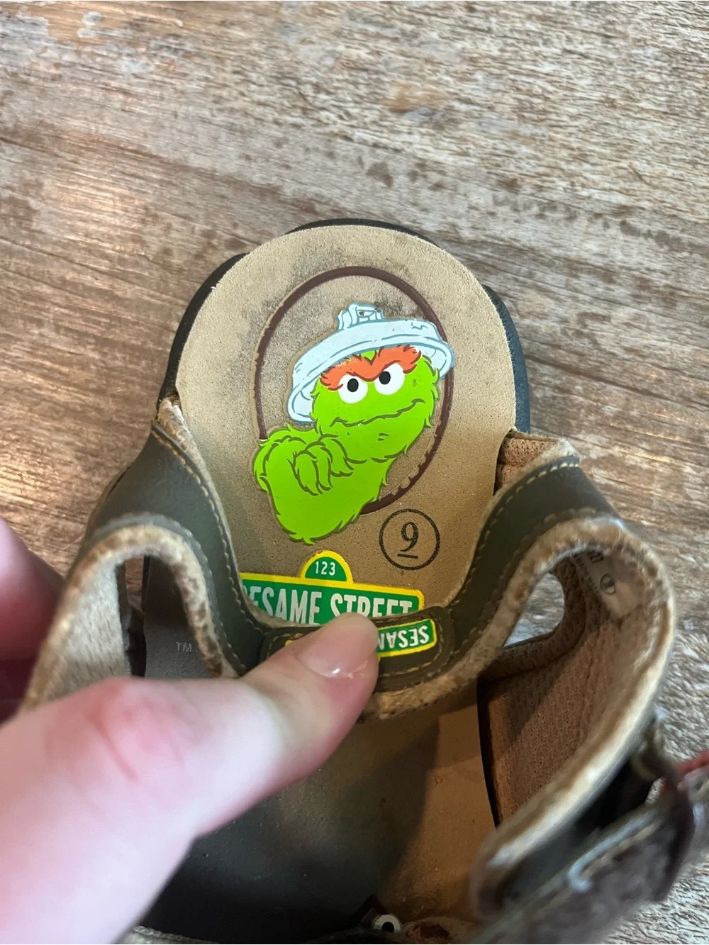 Y2K Kids Elmo Sandals